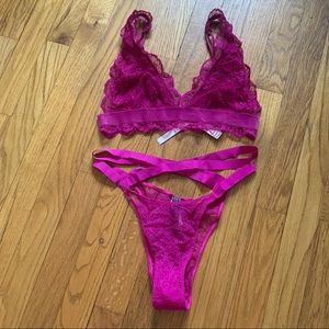 Vs fuchsia lace bralette and panty lingerie